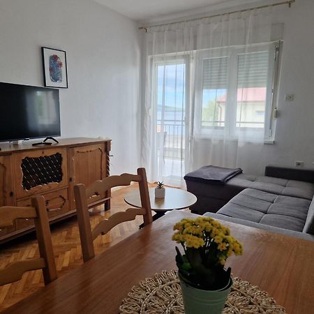 Apartman Marina Selce Exterior photo